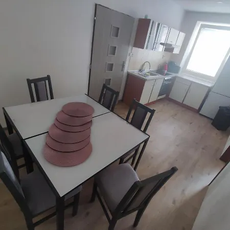 Διαμέρισμα Havlickova 423 *